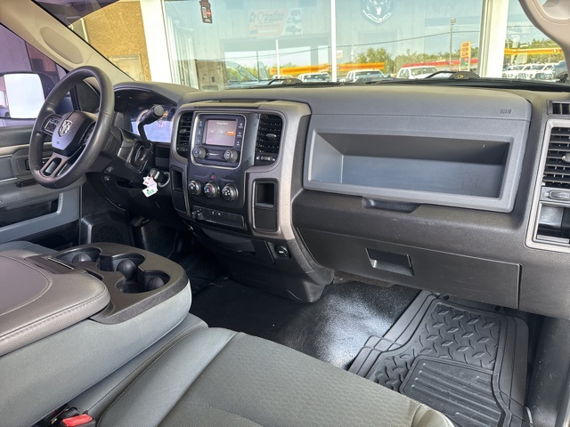 2018 Ram 2500 Tradesman photo 30