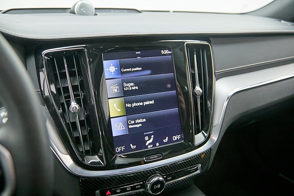 2022 VOLVO S60 - Image 16