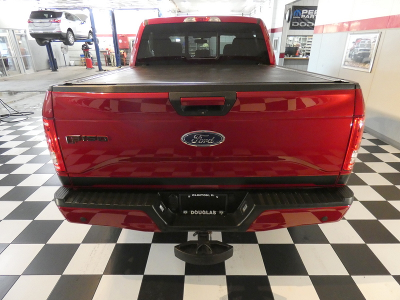 2016 Ford F-150 XLT photo 4