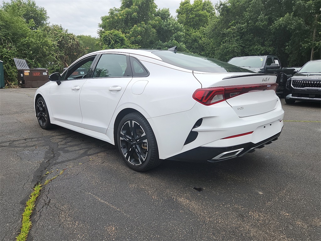 2023 Kia K5 GT-Line photo 4