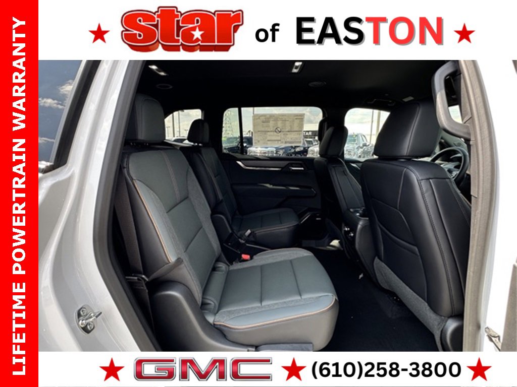 2026 Gmc Acadia AT4 photo 11