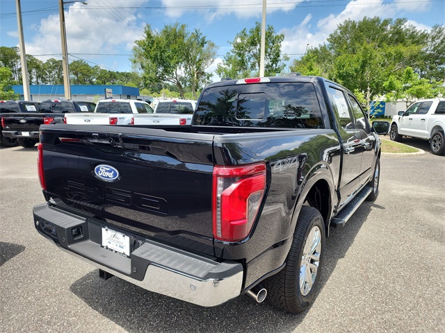 2024 Ford F-150 XLT photo 2