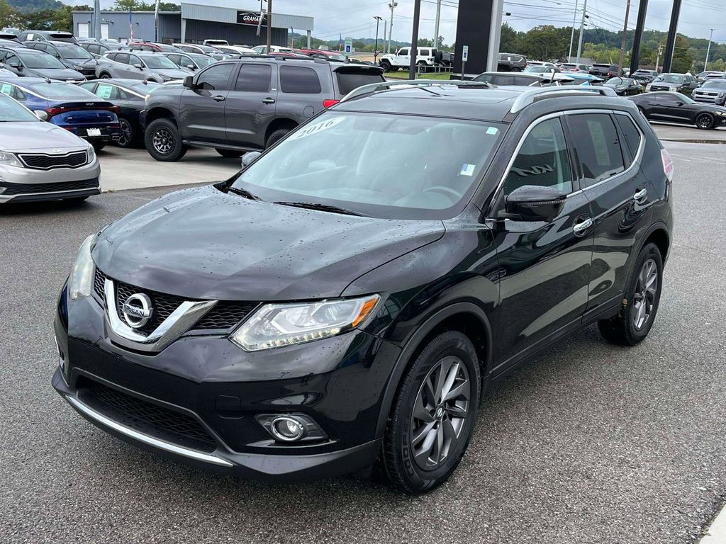 2016 Nissan Rogue SL photo 24