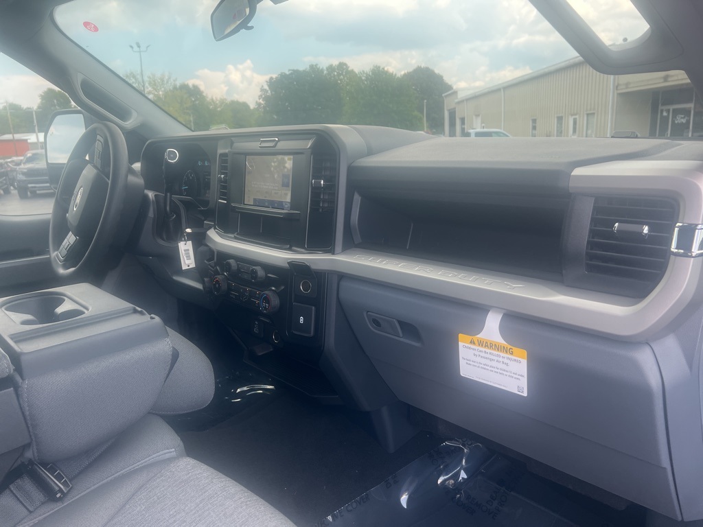 2026 Ford F-350 XL photo 15