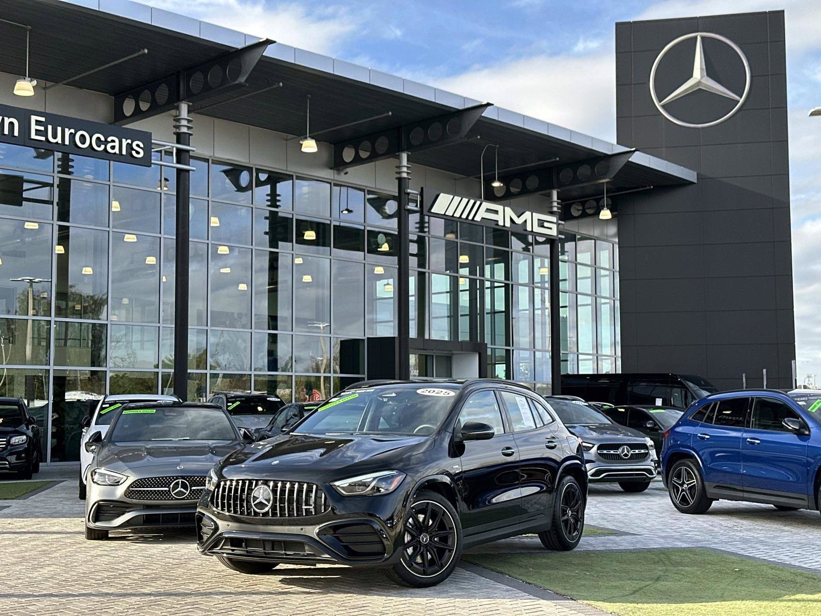 2025 Mercedes-Benz GLA GLA35 AMG's photo