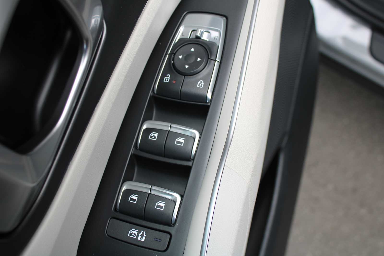 2026 Kia Sorento S photo 19