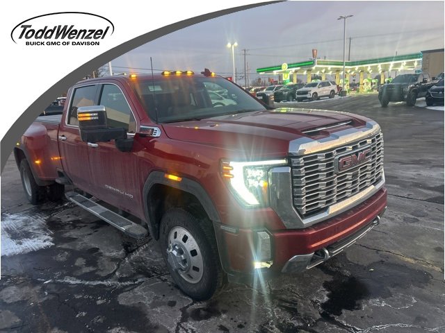 2024 GMC Sierra 3500HD Denali's photo