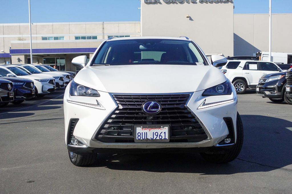 2020 Lexus NX 300h Premium photo 2