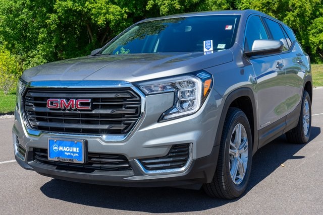 2023 Gmc Terrain SLE photo 2