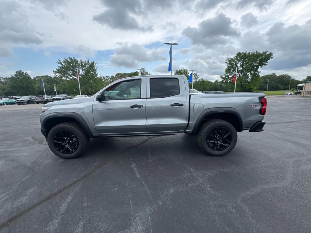 2025 Chevrolet Colorado Trail Boss photo 4