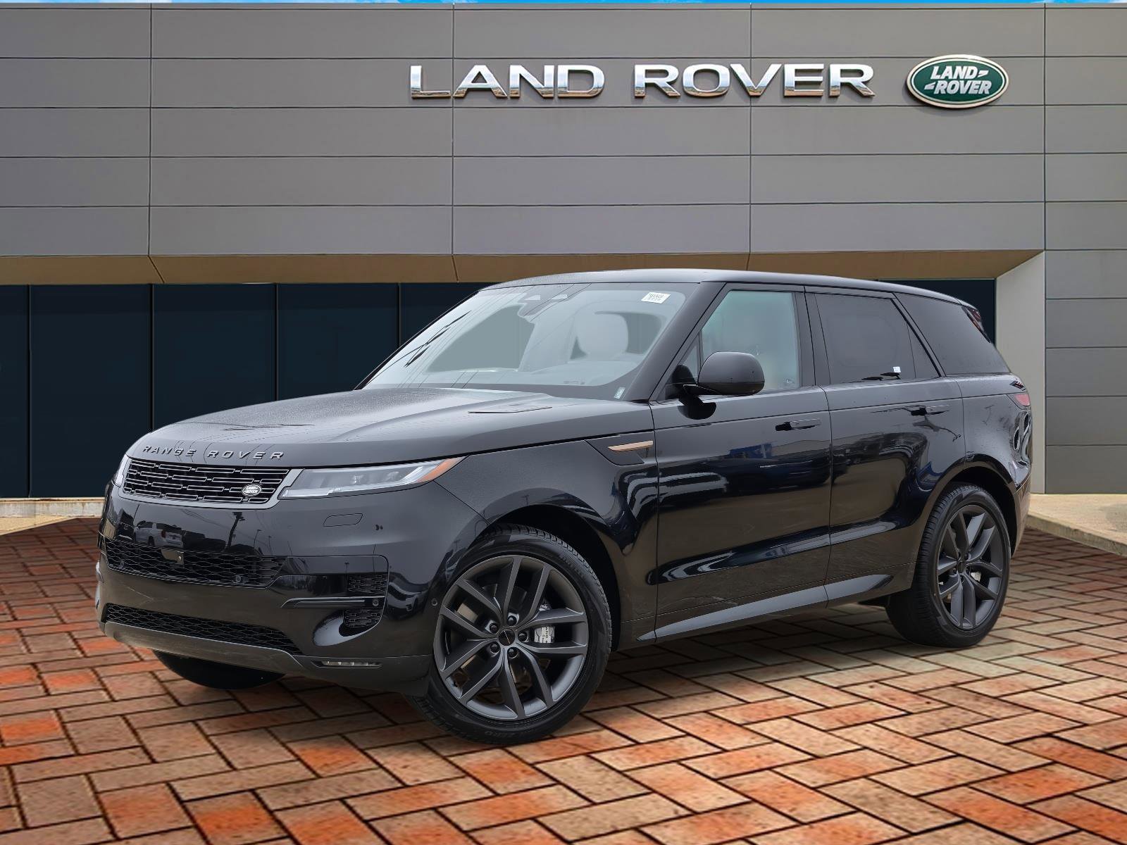 2026 Land Rover Range Rover Sport SE's photo