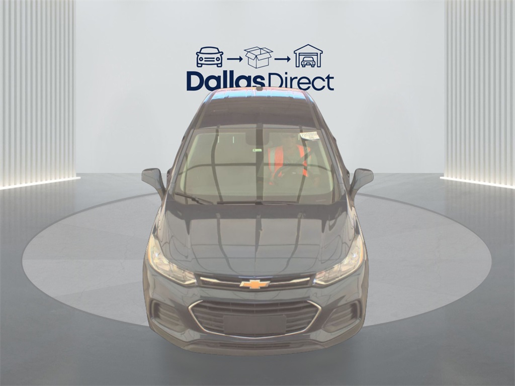 2019 Chevrolet Trax LS photo 3