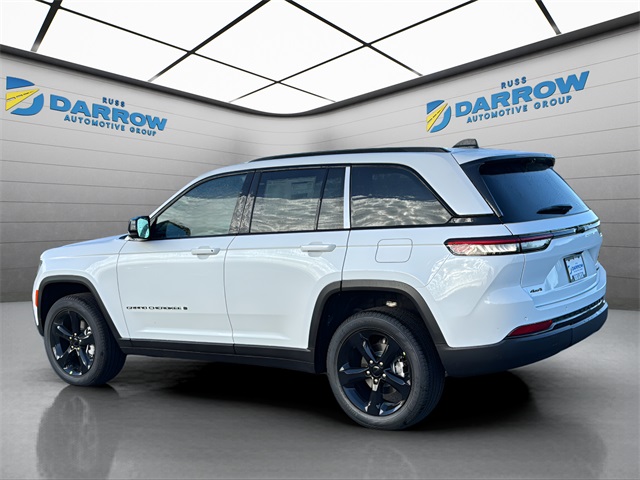 2025 Jeep Grand Cherokee Limited photo 2