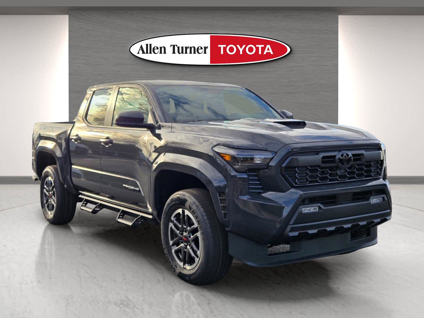 2026 Toyota Tacoma TRD Sport's photo