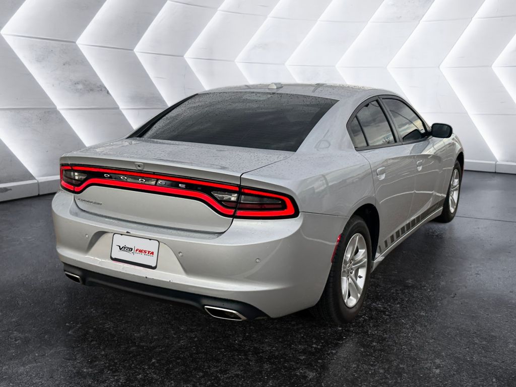 2023 Dodge Charger SXT photo 3