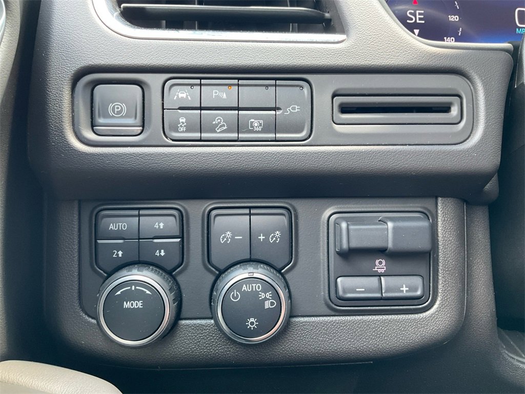 2022 Chevrolet Tahoe Z71 photo 9