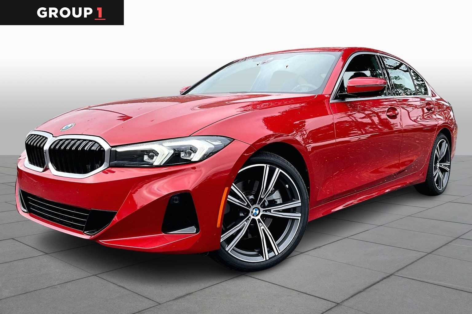 2024 BMW 3 Series 330i's photo