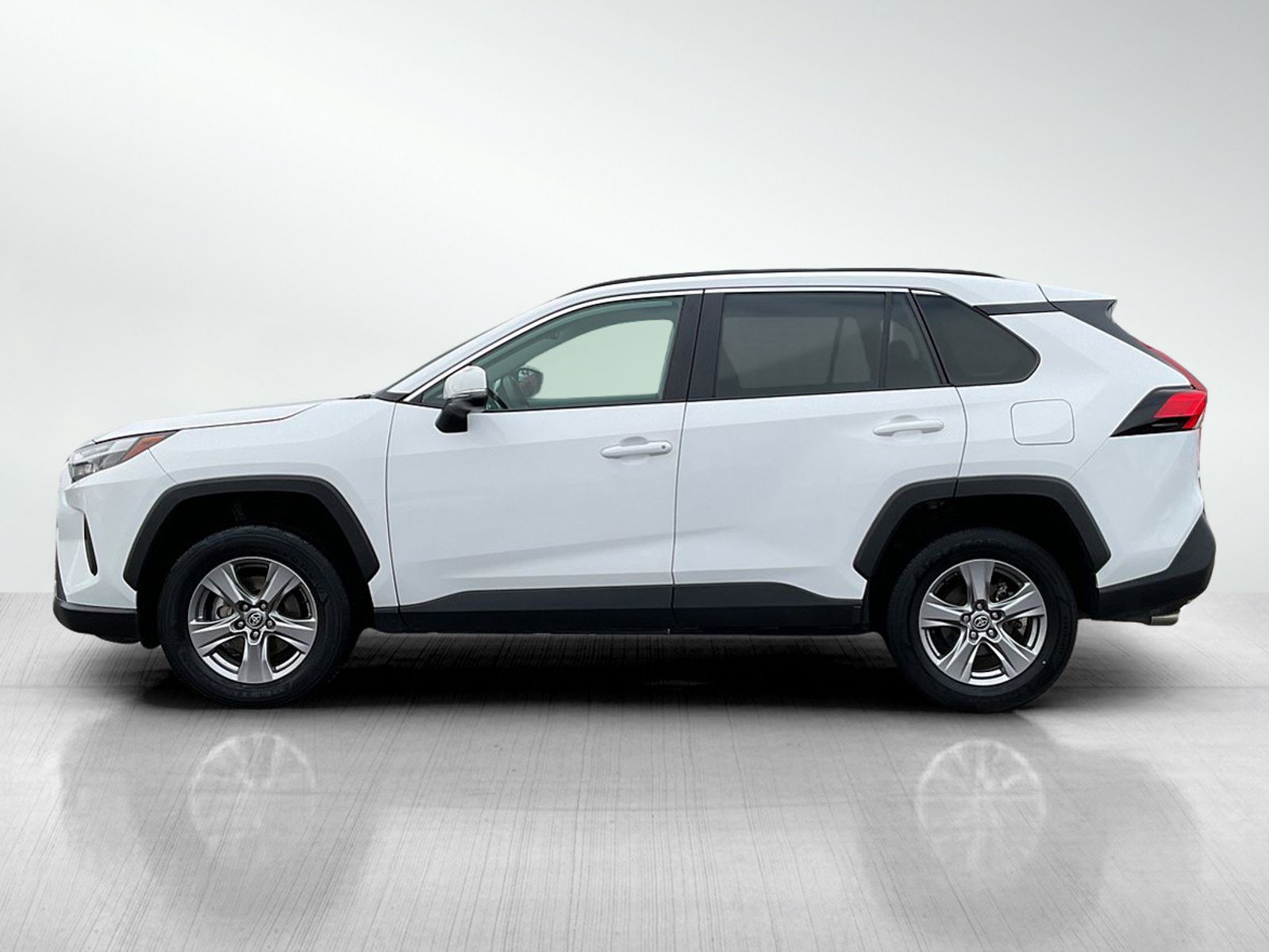 Used 2023 Toyota RAV4 XLE with VIN 2T3P1RFV9PW391142 for sale in Brainerd, Minnesota