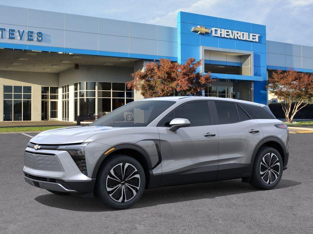 2026 Chevrolet Blazer EV photo 2
