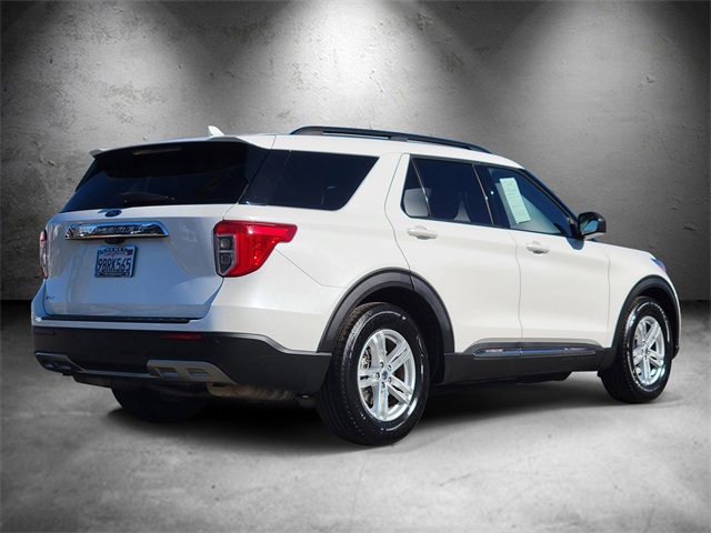 2022 Ford Explorer XLT photo 4