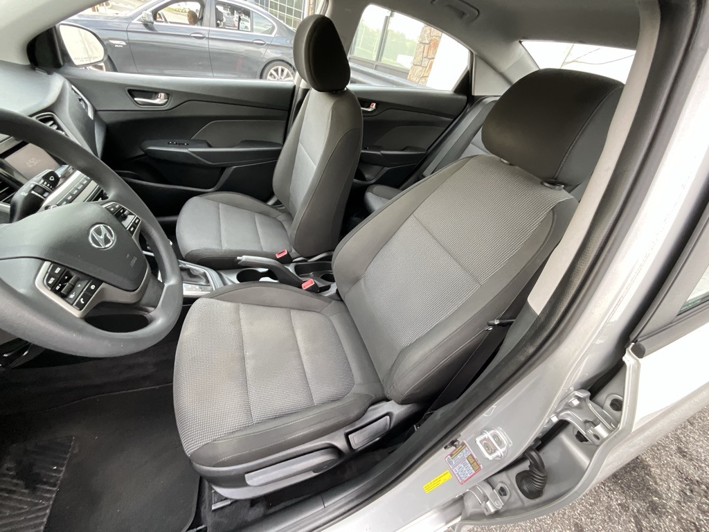 2019 Hyundai Accent SE photo 4