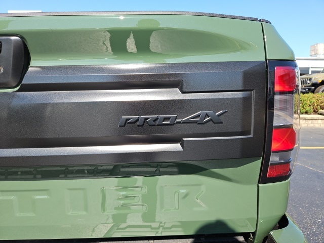 2026 Nissan Frontier PRO-4X photo 4