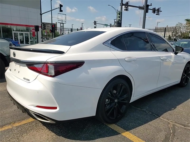 2021 Lexus ES 350 F SPORT photo 3