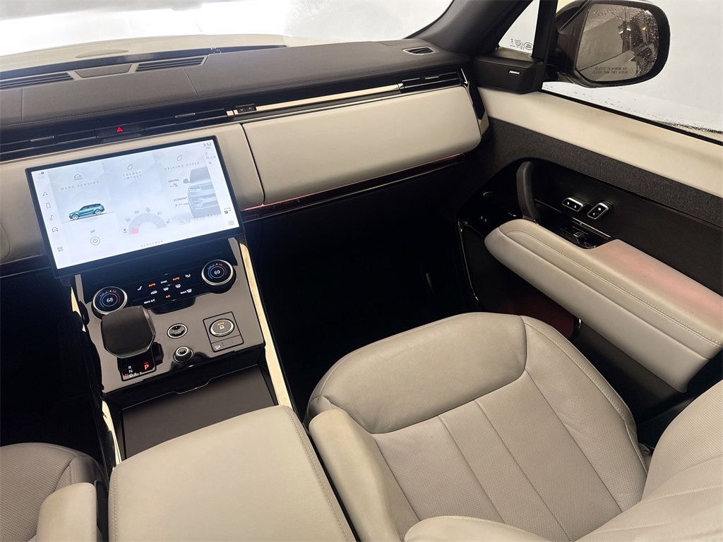 2023 Land Rover Range Rover Sport P360 Dynamic SE photo 22