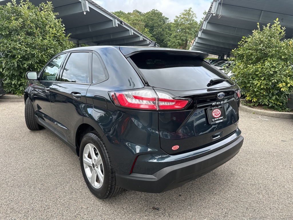 2024 Ford Edge SE photo 3