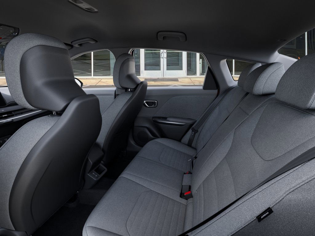 2025 Kia K4 EX photo 16