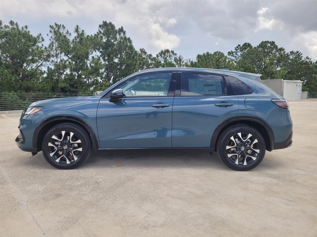 2026 Honda HR-V EX-L photo 4