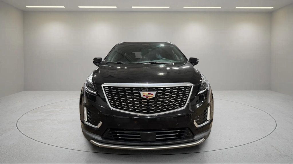 2023 Cadillac XT5 Platinum Premium Luxury photo 2
