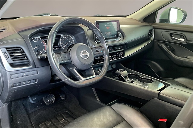 2023 Nissan Rogue SV photo 8