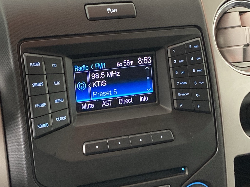 2013 Ford F-150 XLT photo 3