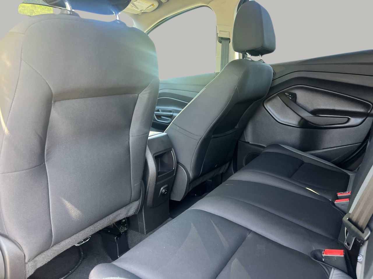 2016 Ford Escape S photo 11