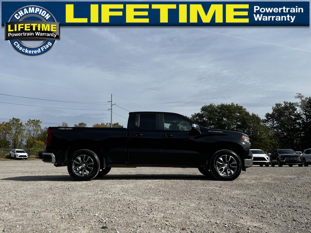 2023 Chevrolet Silverado 1500 LT photo 4