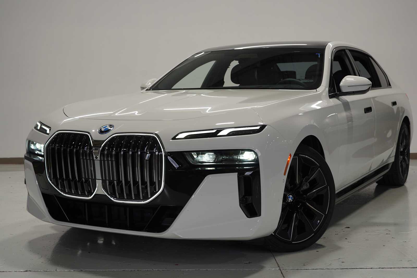 2023 BMW i7 xDrive60