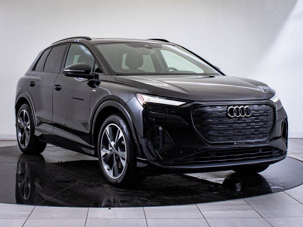 2024 Audi Q4 E-tron Premium Plus photo 11