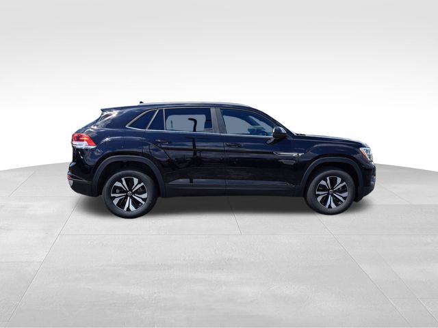 2025 Volkswagen Atlas Cross Sport SE photo 2