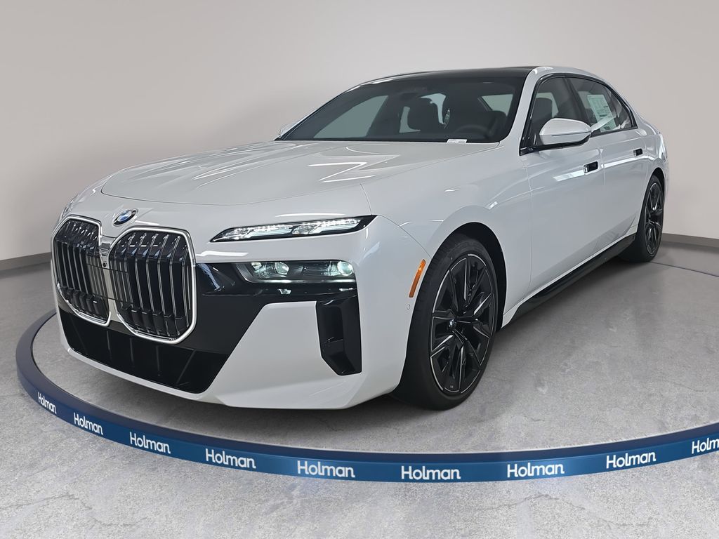 2026 BMW 7 Series 760's photo