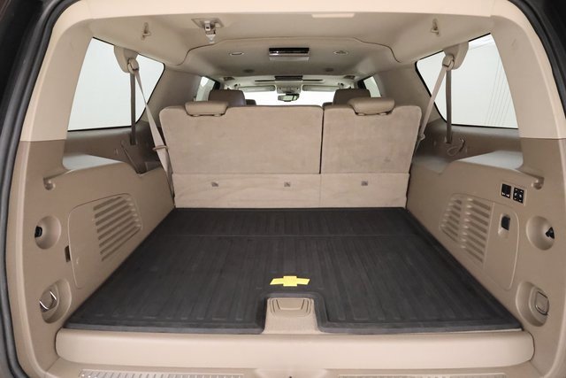2015 Chevrolet Suburban LTZ photo 23