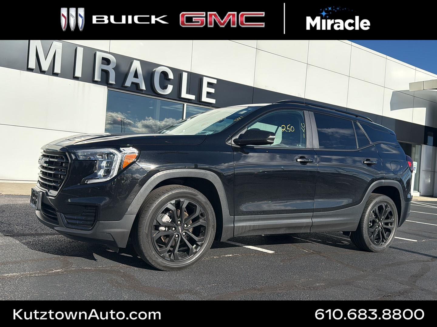 2022 GMC Terrain SLE's photo