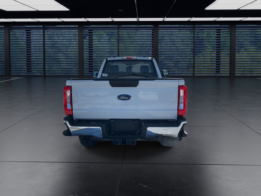 2025 Ford F-250 XLT photo 7