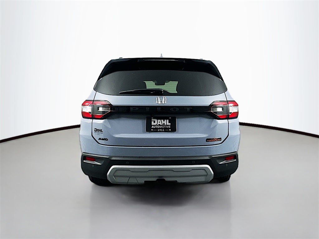 2025 Honda Pilot TrailSport photo 6