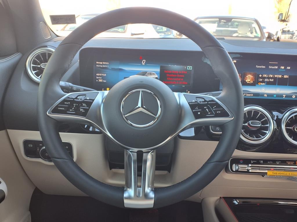 2025 Mercedes Benz GLA 250 photo 10