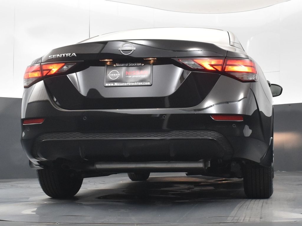 2025 Nissan Sentra S photo 32
