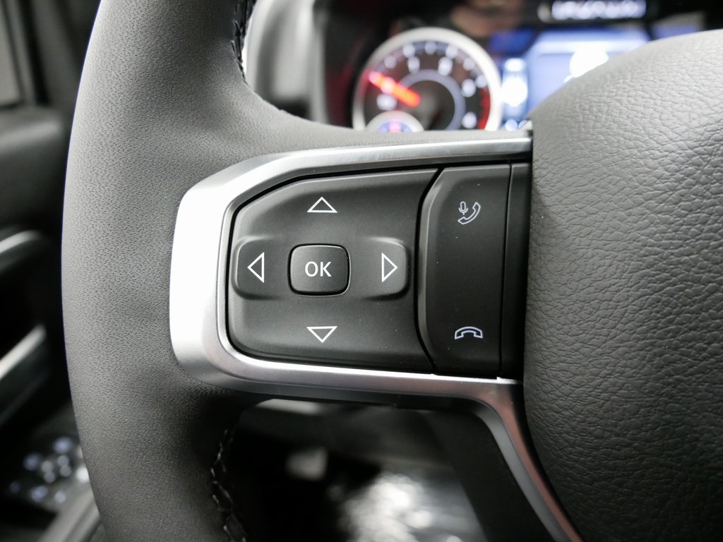 2025 Ram 3500 Big Horn photo 18