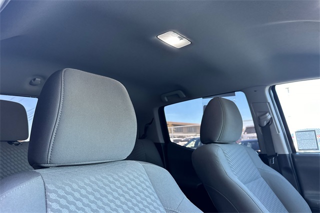 2023 Toyota Tacoma SR5 photo 16