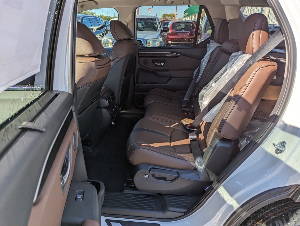 2025 Honda Pilot Elite photo 10