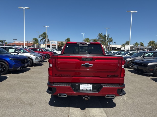2022 Chevrolet Silverado 1500 High Country photo 6